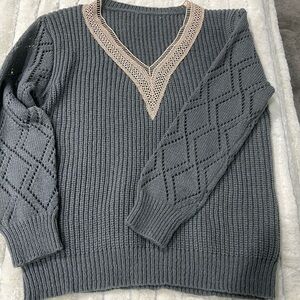 SHEIN small sweater